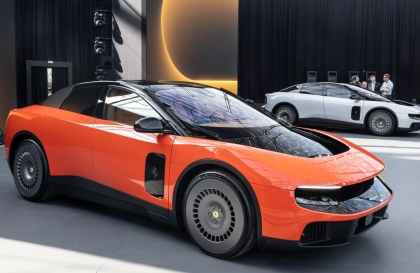 Cựu Chủ tịch chỉ trích siêu xe điện Ferrari Luce: 